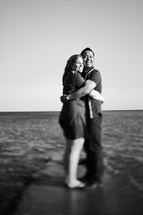 sblog019-_bw29375nef-20090517-erin_dave-e-e